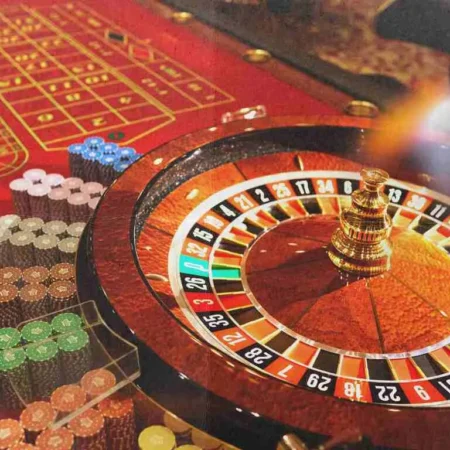 Indonesia Arrests Five Foreign Nationals Over Suspected Online Gambling Operation: Full Analysis